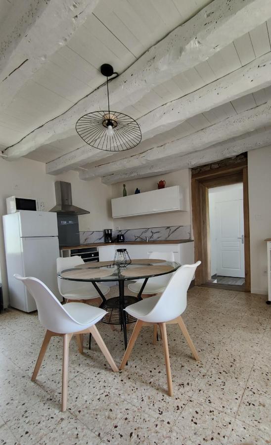 Gite Les Placettes Sainte-Foy-de-Longas Экстерьер фото